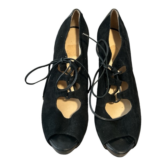 Talbots lace up heels size 7.5 - Picture 2 of 6